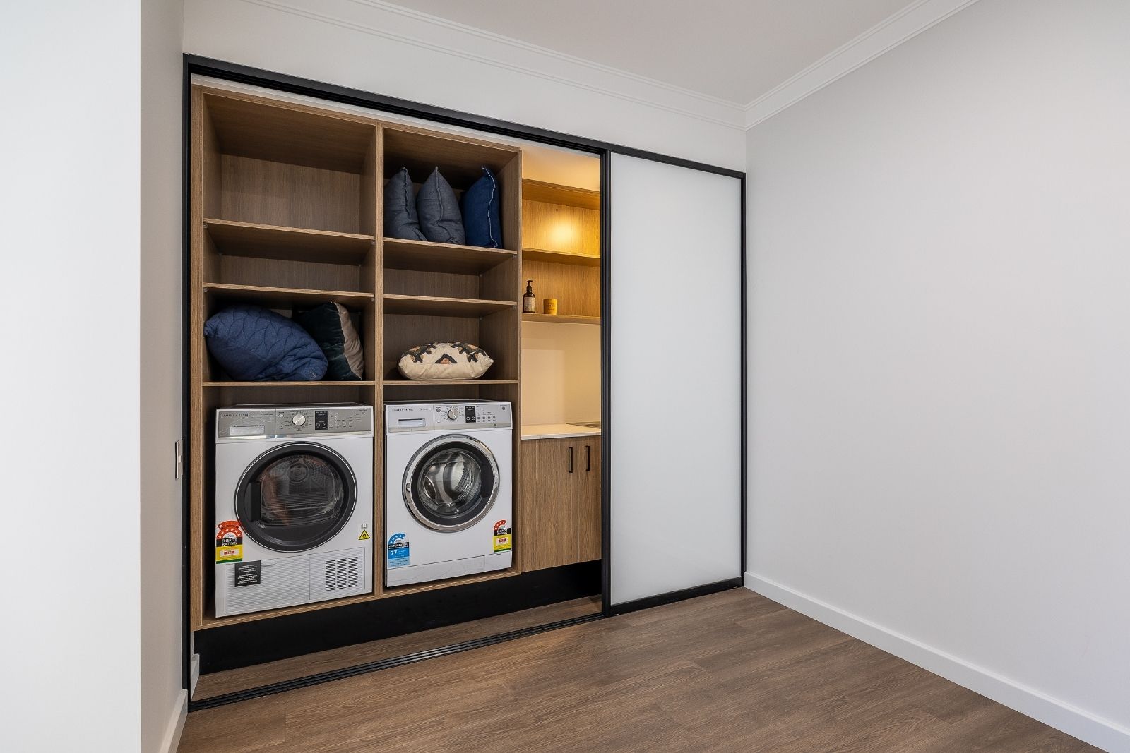 Accessible Villas for Single Occupancy, PLUS Large 2-Bed Home for Sharing Disability Accommodation — Home image 5