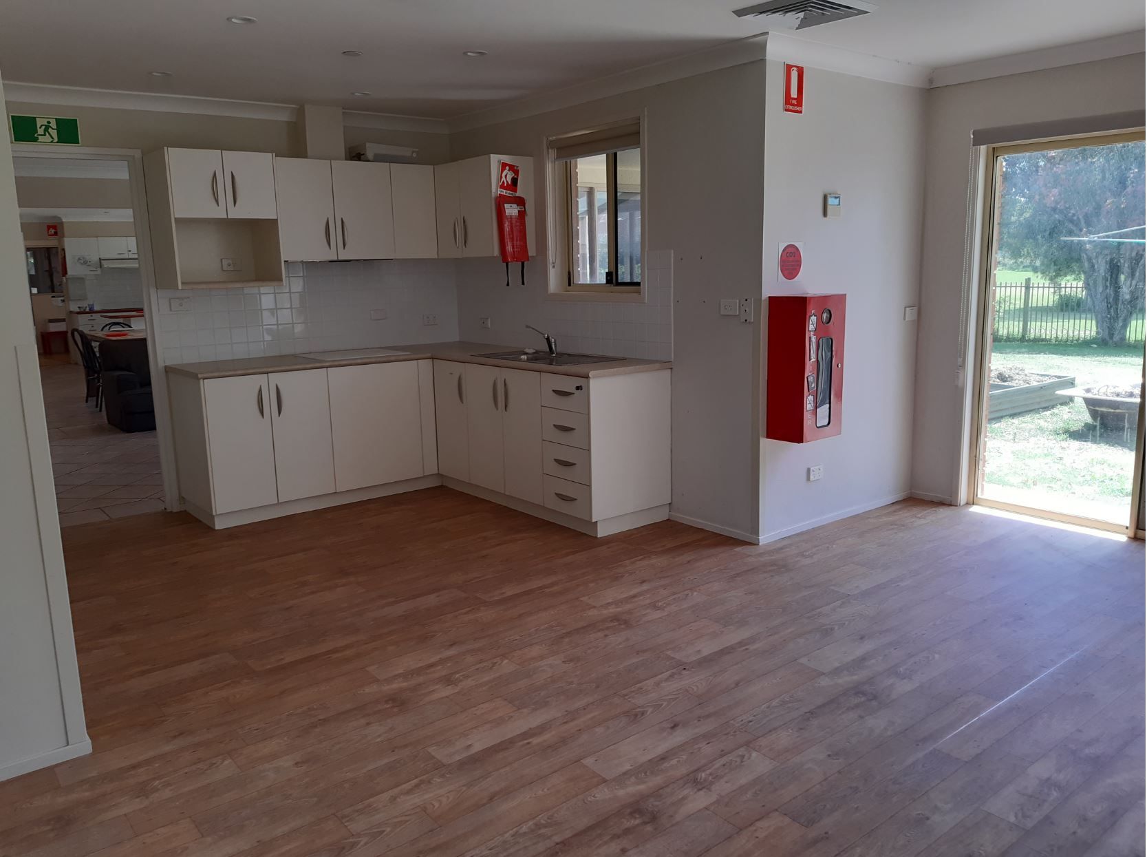 Self contained studio unit in Williamtown on acerage in Williamtown