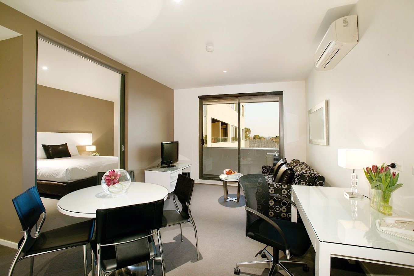 📍 Hughesdale, VIC MTA/STA Private Apartment (Accessible avail) Support provided if needed — Home image 6