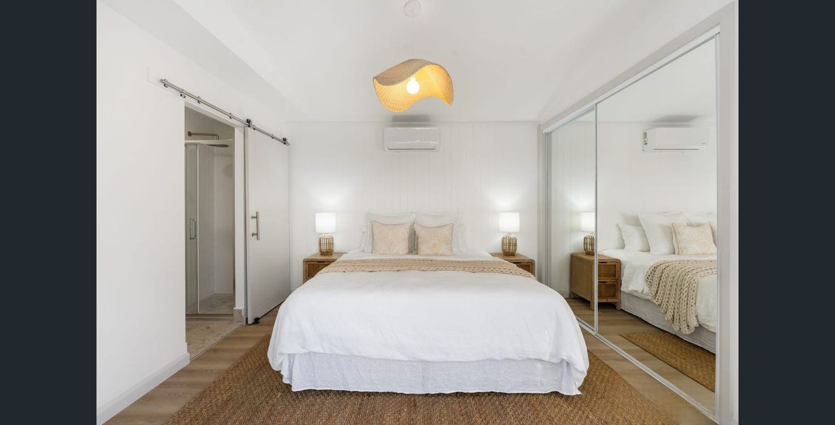 New SIL Home: Comfortable and Modern Living — Home image 12