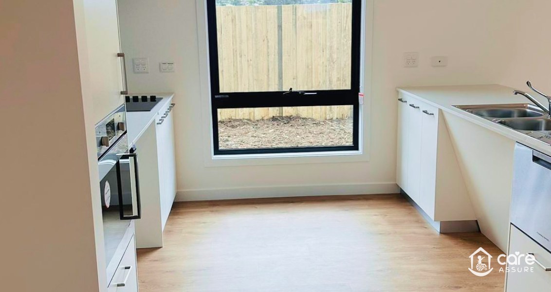 Robust / High Physical Support Home in Youngtown — Home image 3