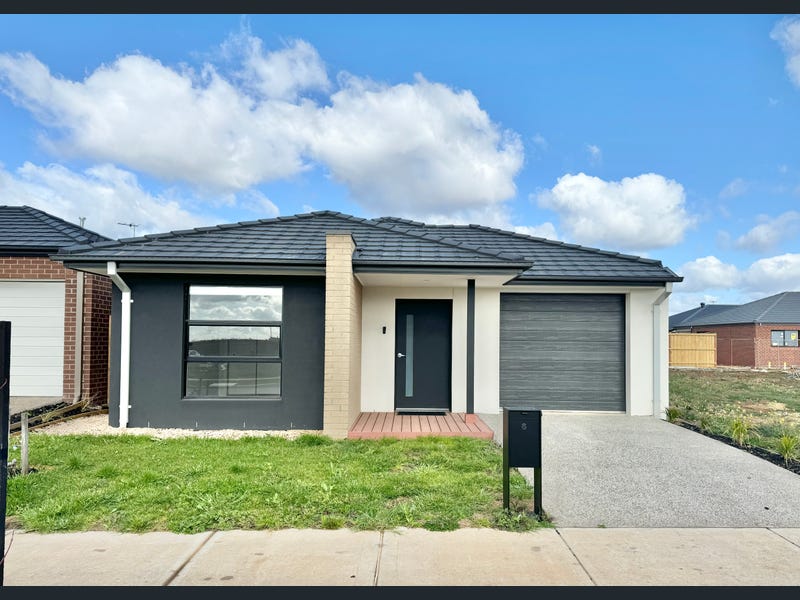 Modern 3-Bedroom Home in Greenmont, Wyndham Vale in Wyndham Vale