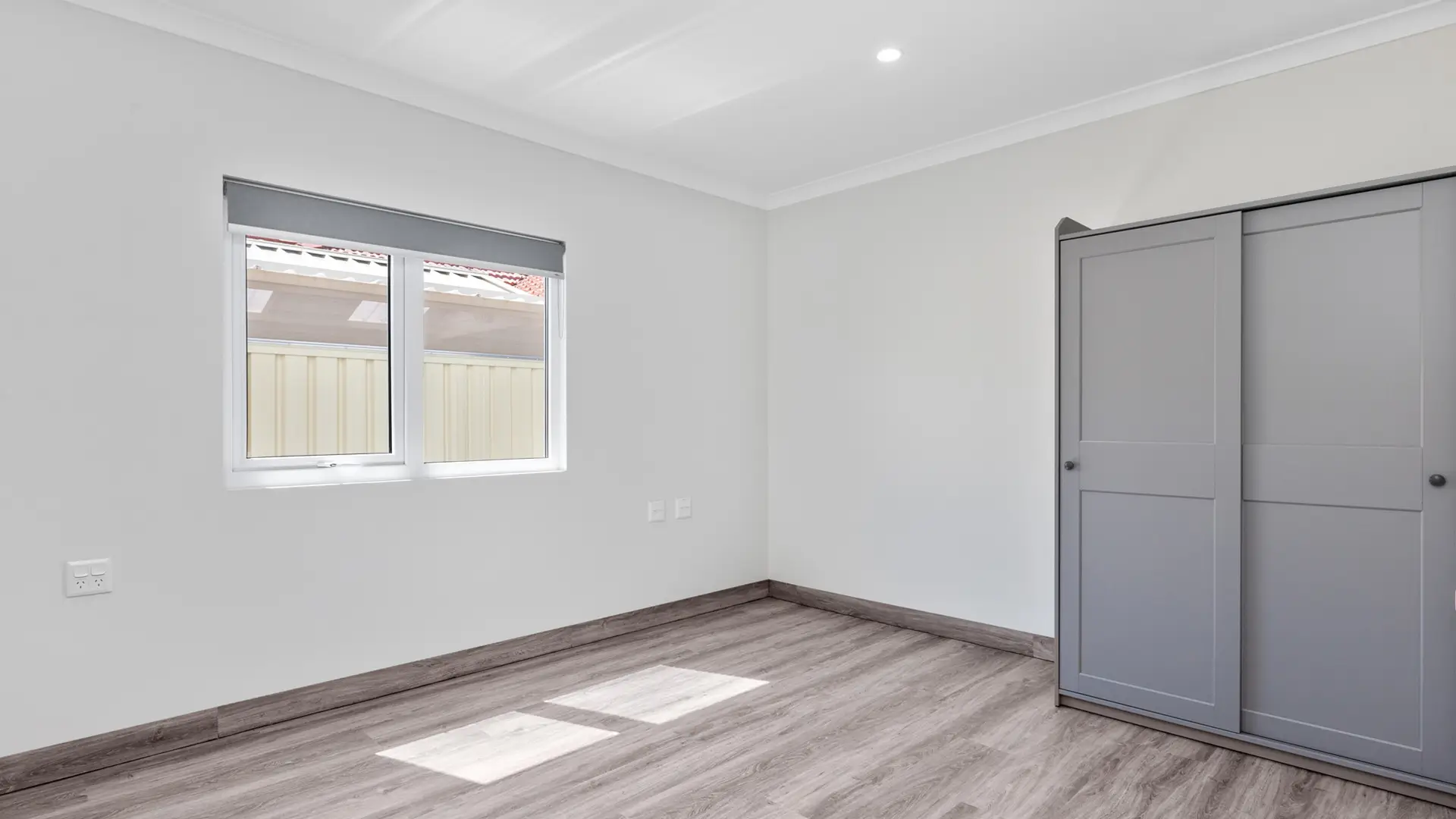 Private 2x2 Apartment Living – Premium Suite, Move-In Ready — Home image 5