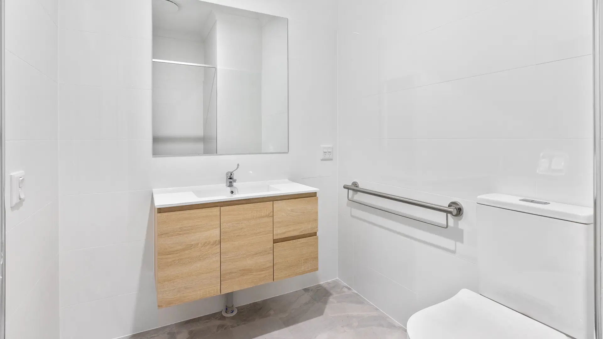 Private 2x2 Apartment Living – Premium Suite, Move-In Ready — Home image 9