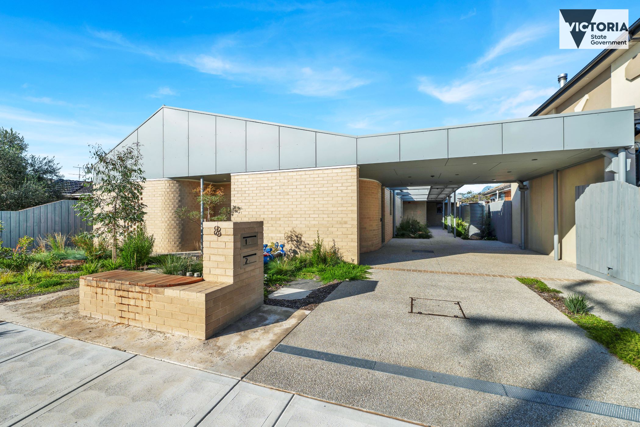 Robust two bedroom Villa with separate living areas in Thomastown in Thomastown