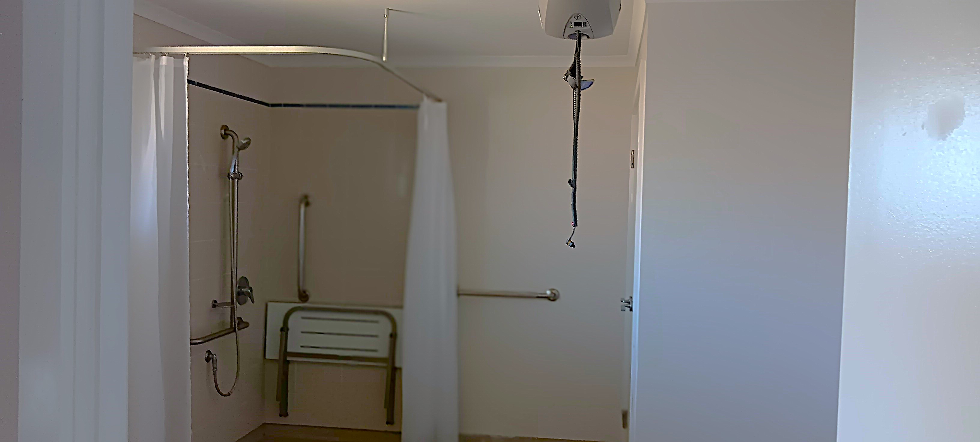 Spacious private 2-bedroom accessible unit in Maryborough — Home image 17