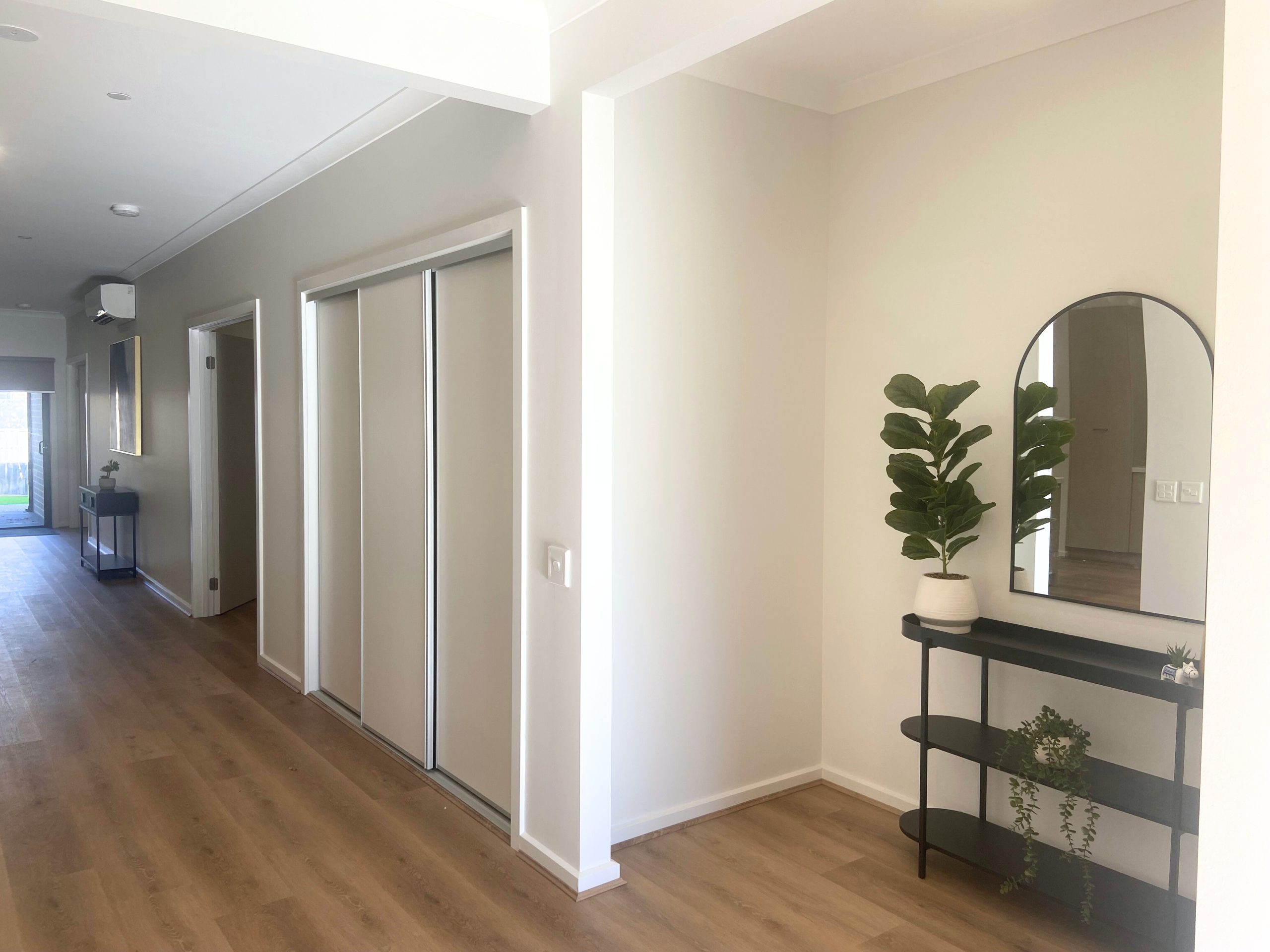 LANDRIDGE HPS & VILLA - Doreen, Victoria — Home image 7