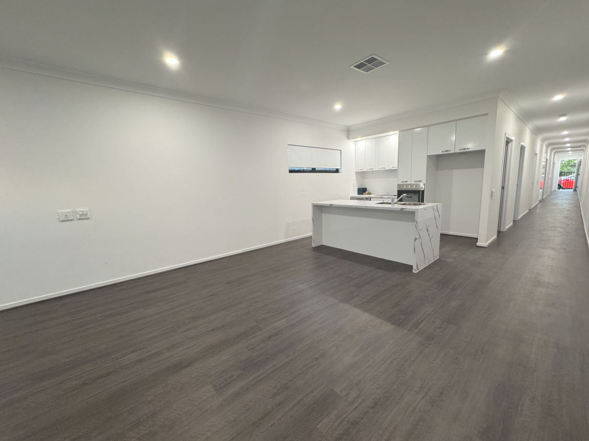 1 Bedroom SDA House - ***ROBUST*** Close to Lyell McEwen Hospital — Home image 5