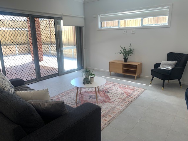 Modern 3-Bedroom home with 2 Vacancies available NOW! — Home image 3
