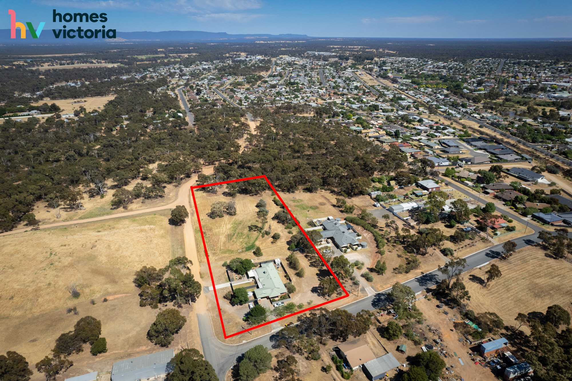 Serene living in sunny Stawell — Home image 15