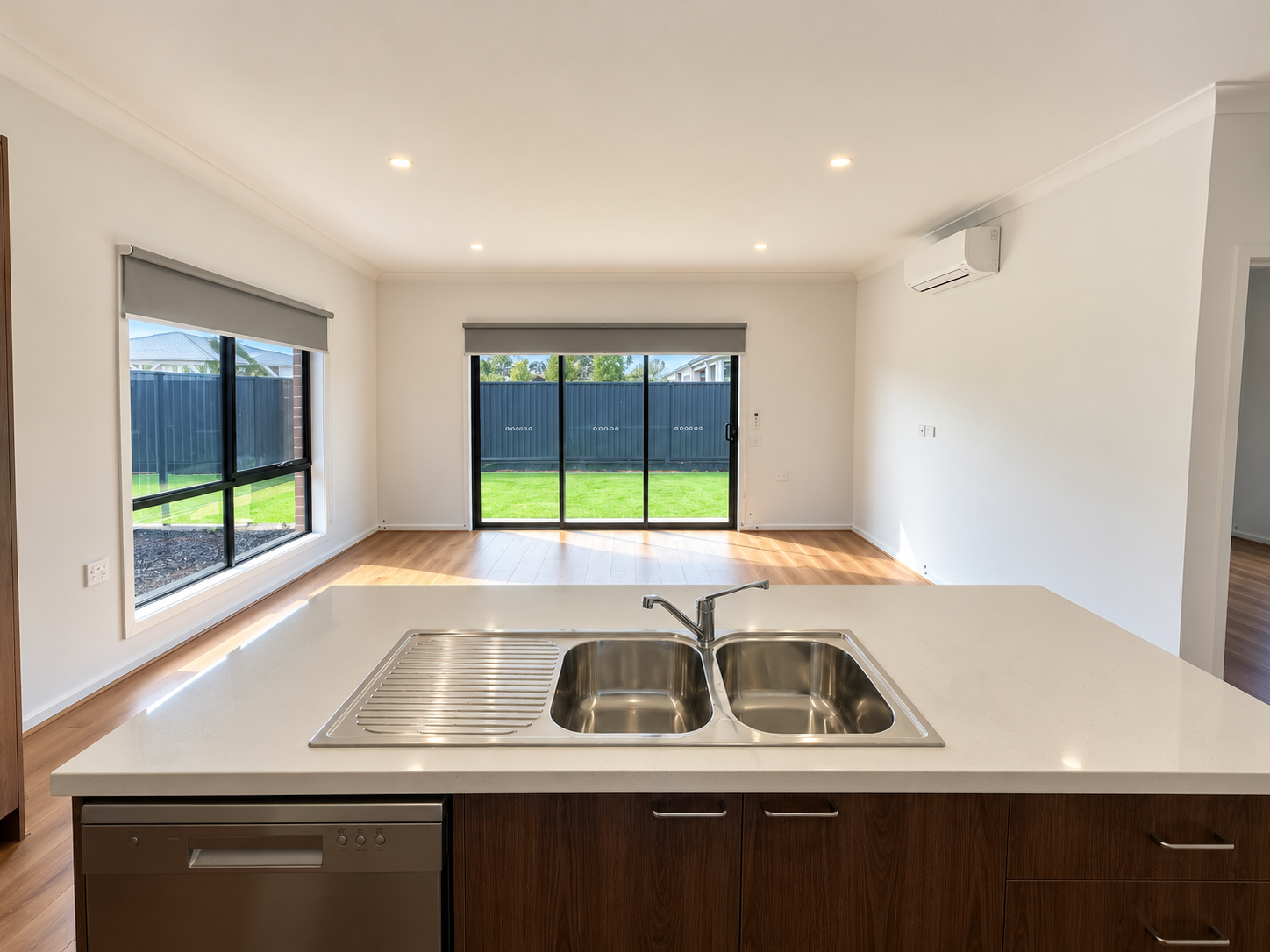 MINNAUNS, Lovely Banks, VIC - IL — Home image 5