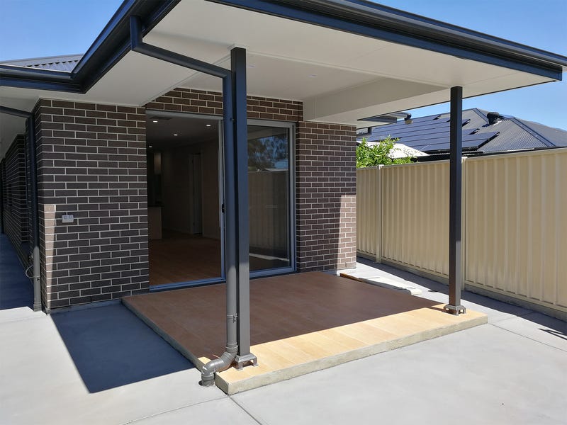 Modern 4-Bedroom SIL Home in Athelstone — Home image 11
