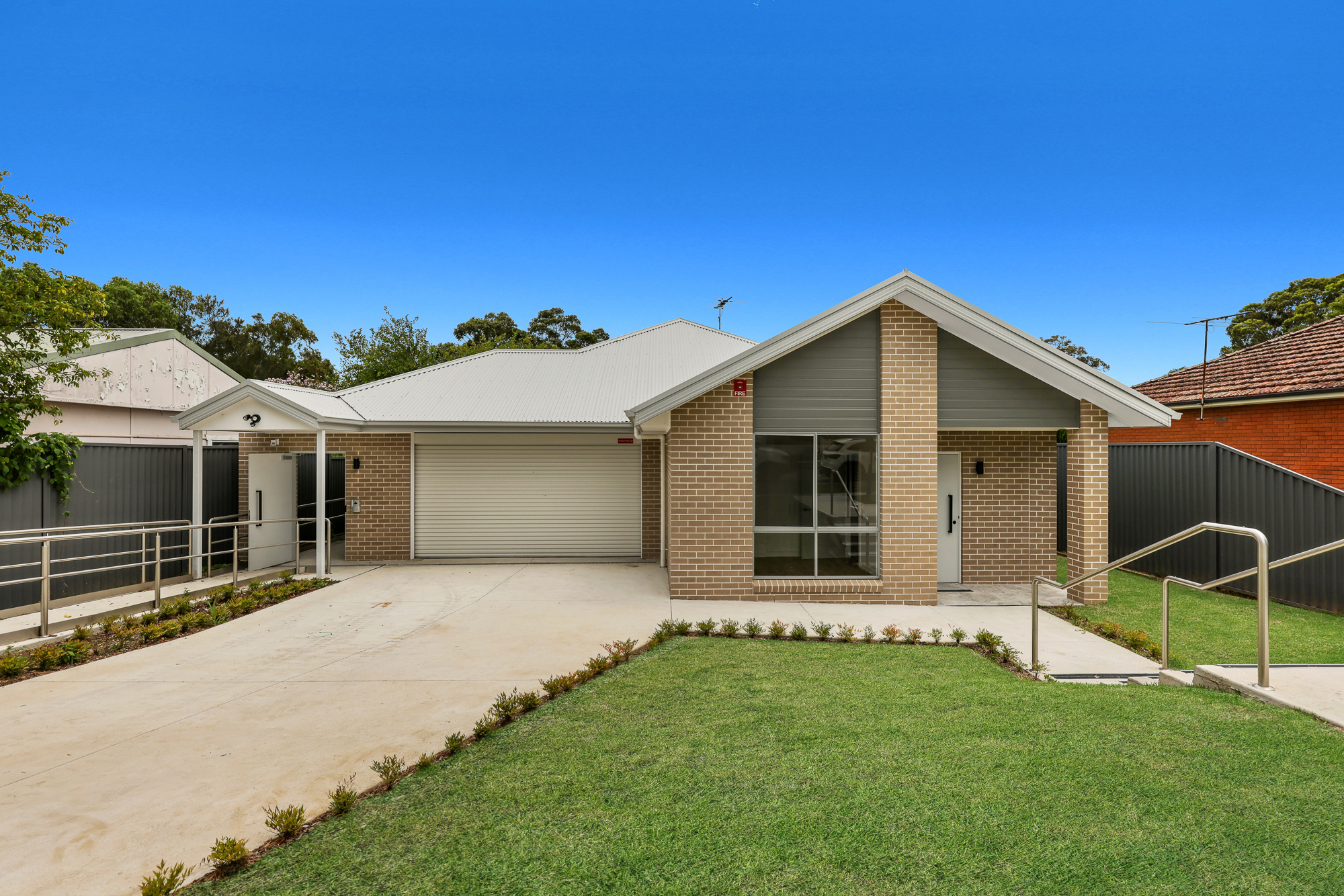 Toongabbie, NSW - Villa — Home image 7