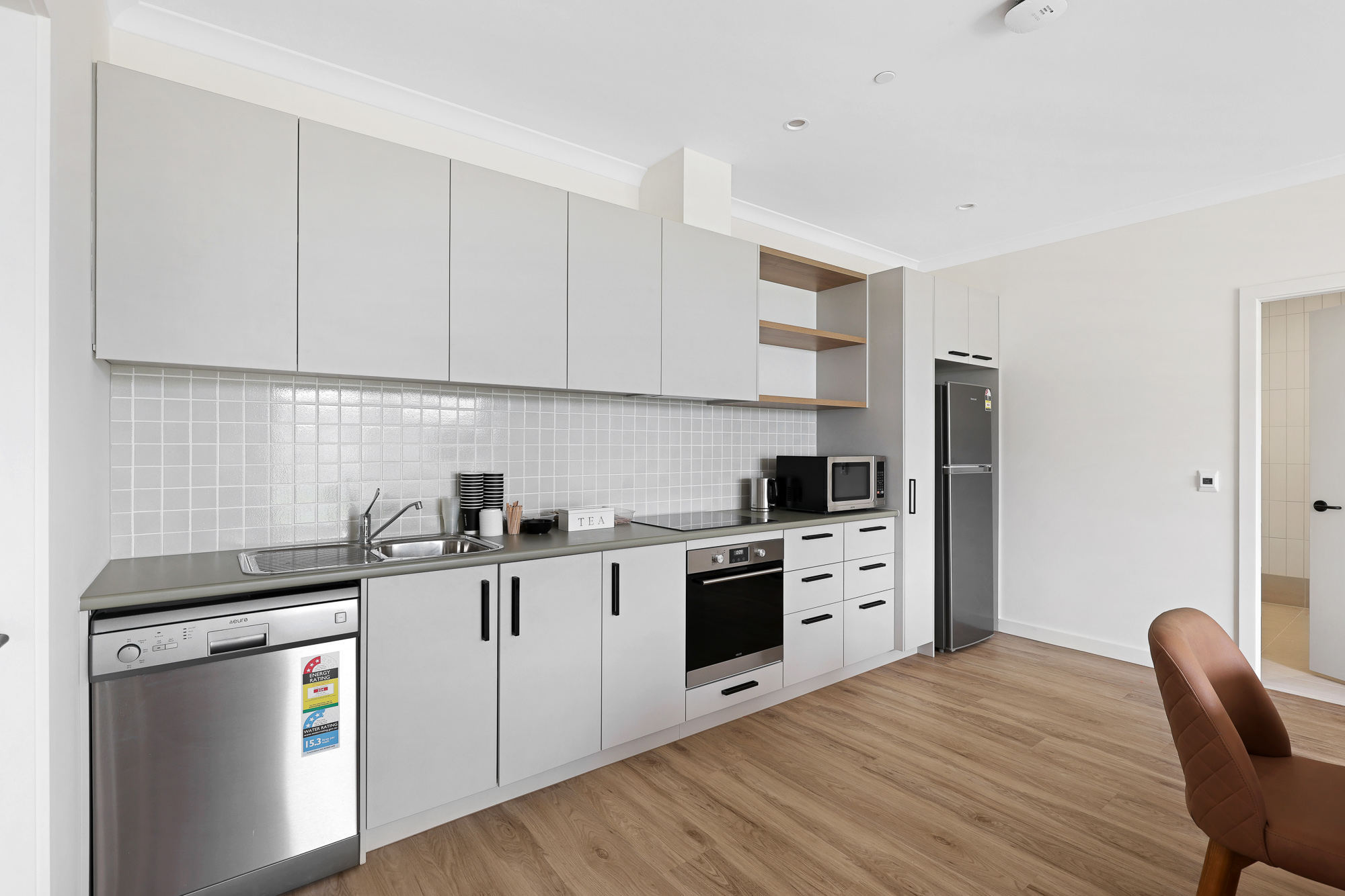 Toongabbie, NSW - Villa — Home image 9