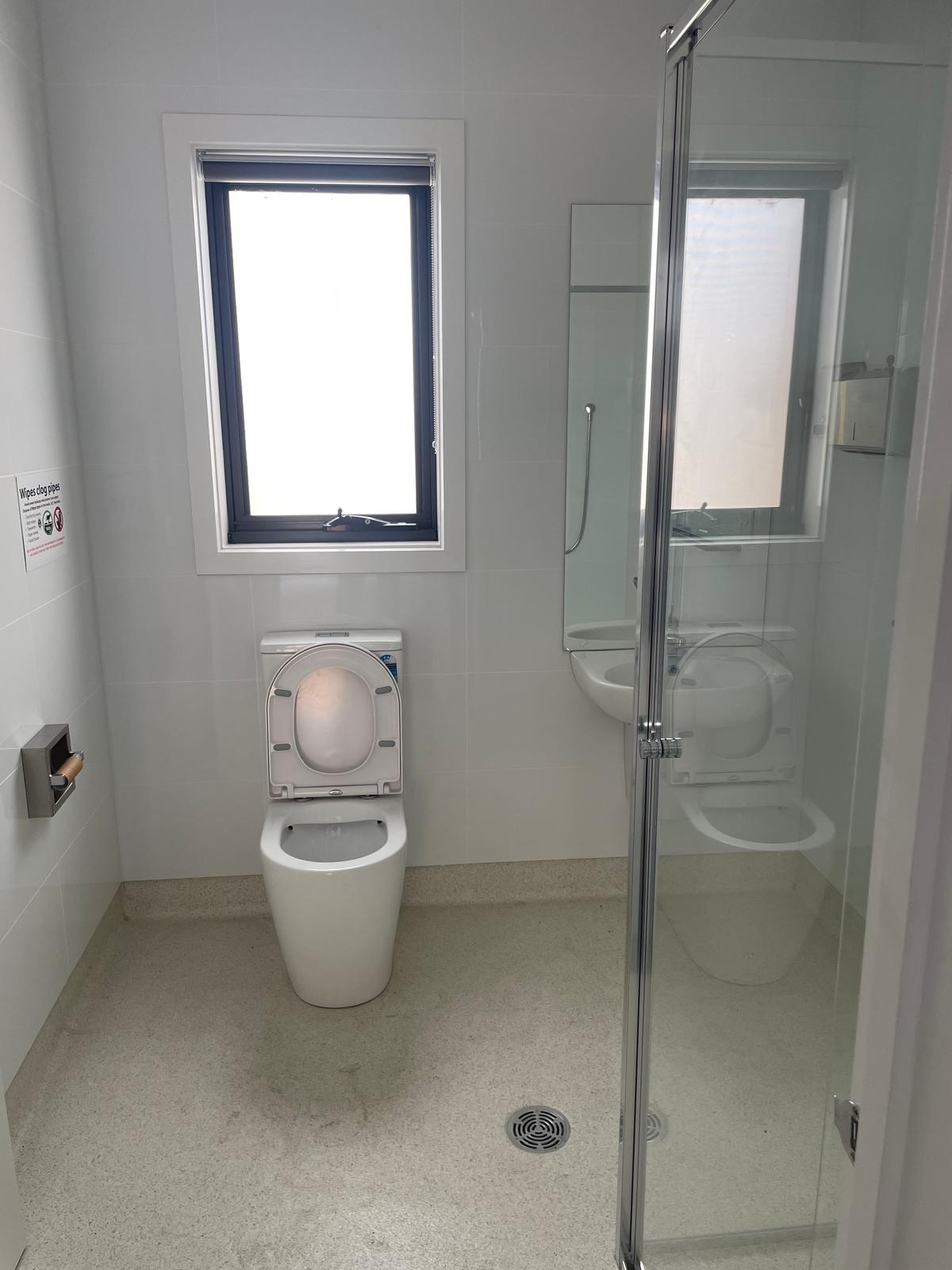Spacious 3-Room Robust Home at 35 Pandorea Street, Beveridge — Home image 2