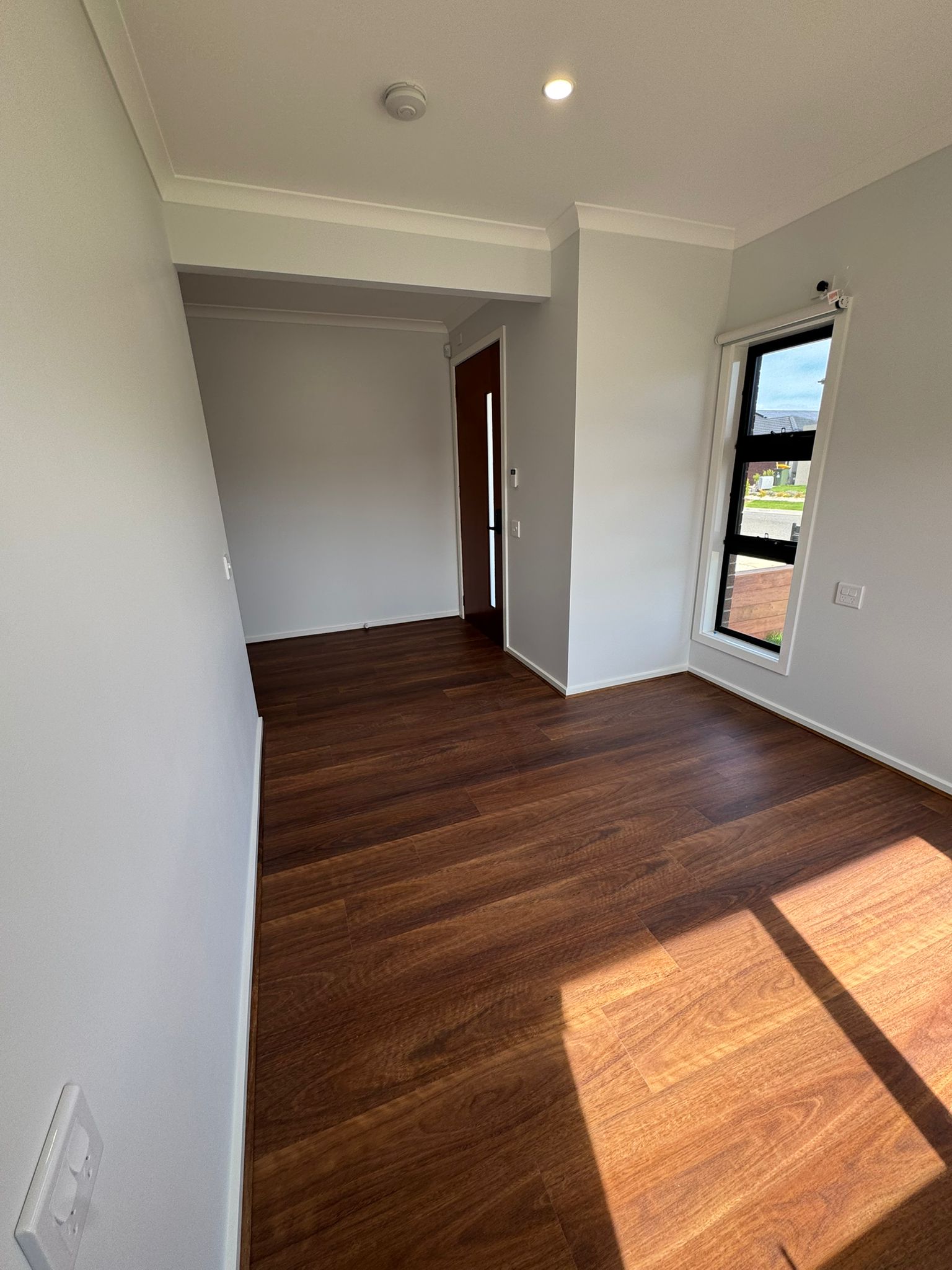 New HPS: 3 Bedroom with 3 Ensuites Plus OOA  TAC  Clyde VIC — Home image 7