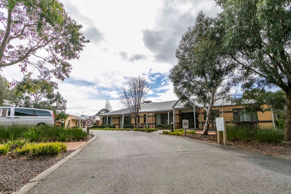 High Physical Support vacancy in Thornbury property with community garden — Home image 6