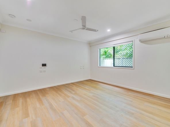 Sunray Parade High Physical Support Home in Griffin — Home image 7