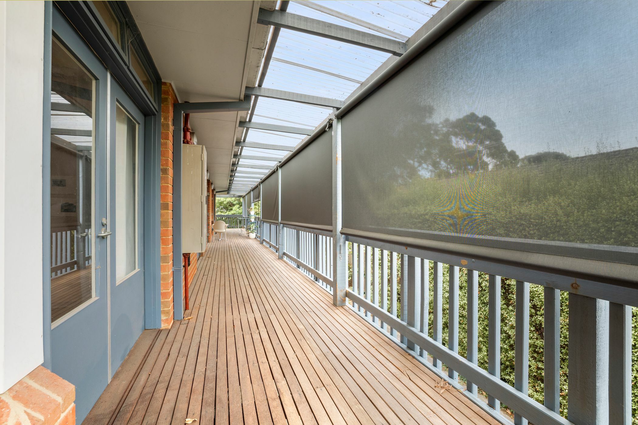 Welcoming home set in beautiful Warranwood. in Warranwood