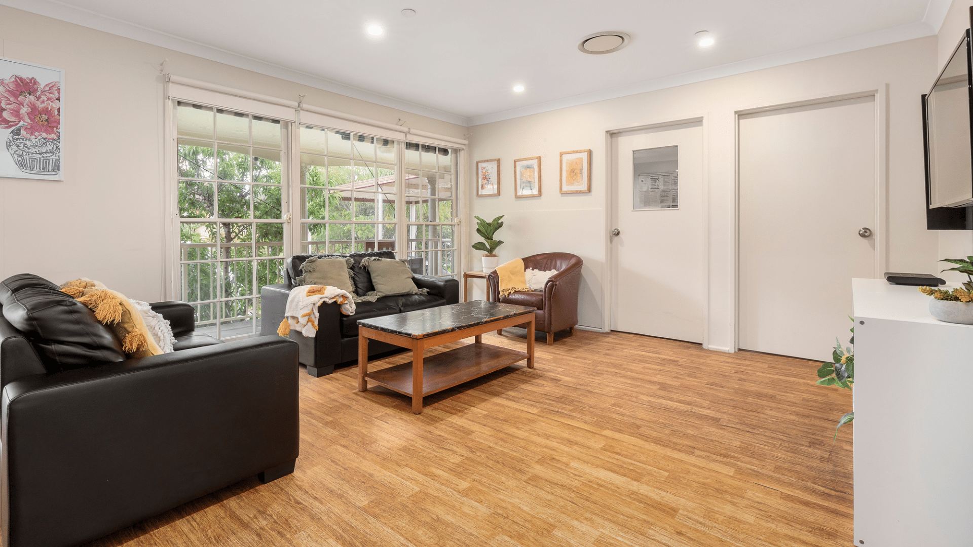 Belrose – shared 3-bedroom — Home image 2