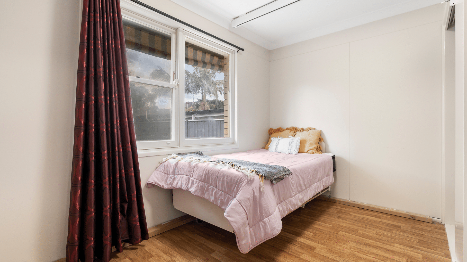 Belrose – shared 3-bedroom — Home image 6