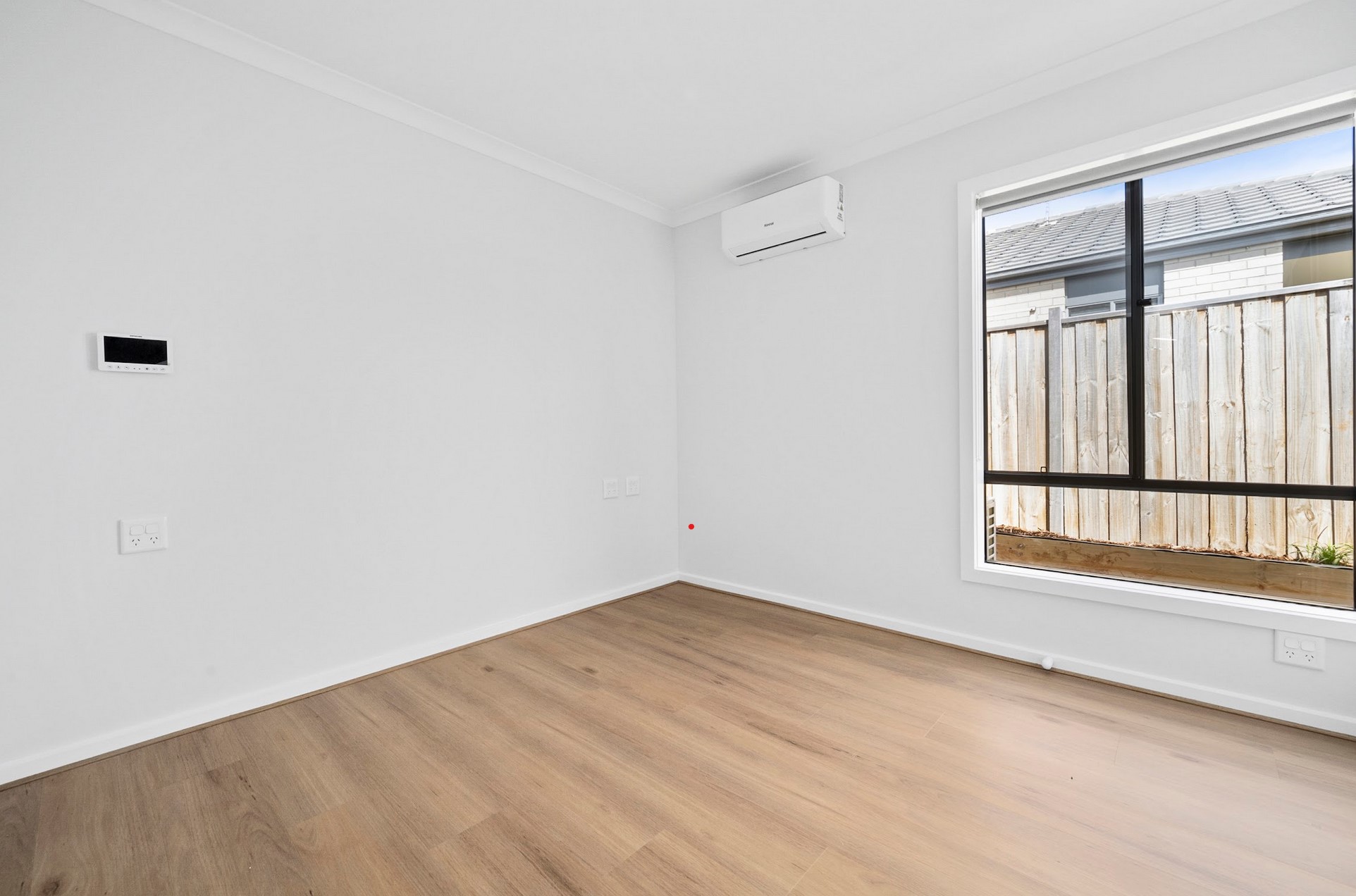 Ready for You: Discover Your Vacant New Home Today! — Home image 6