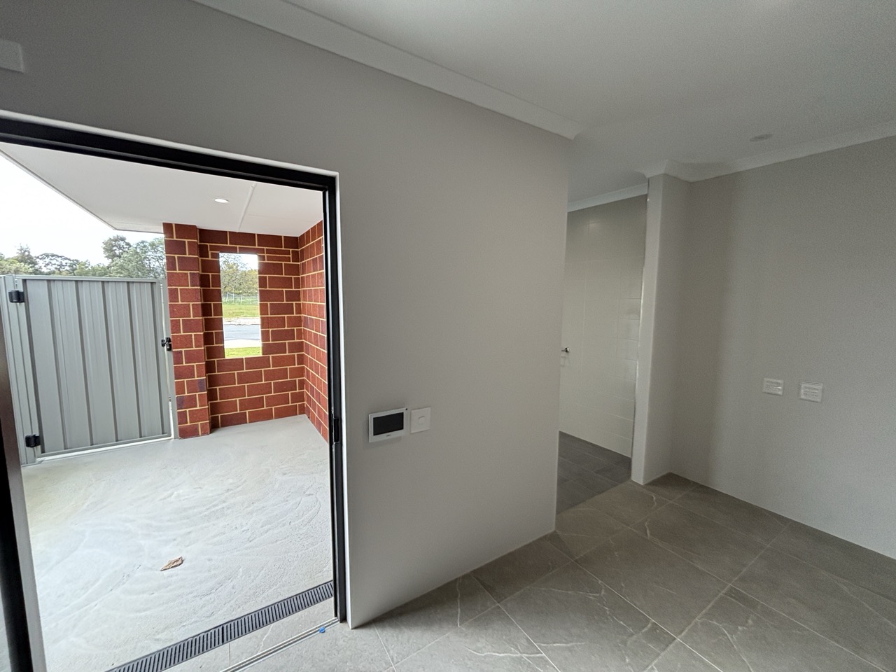 Byford SDA House — Home image 8