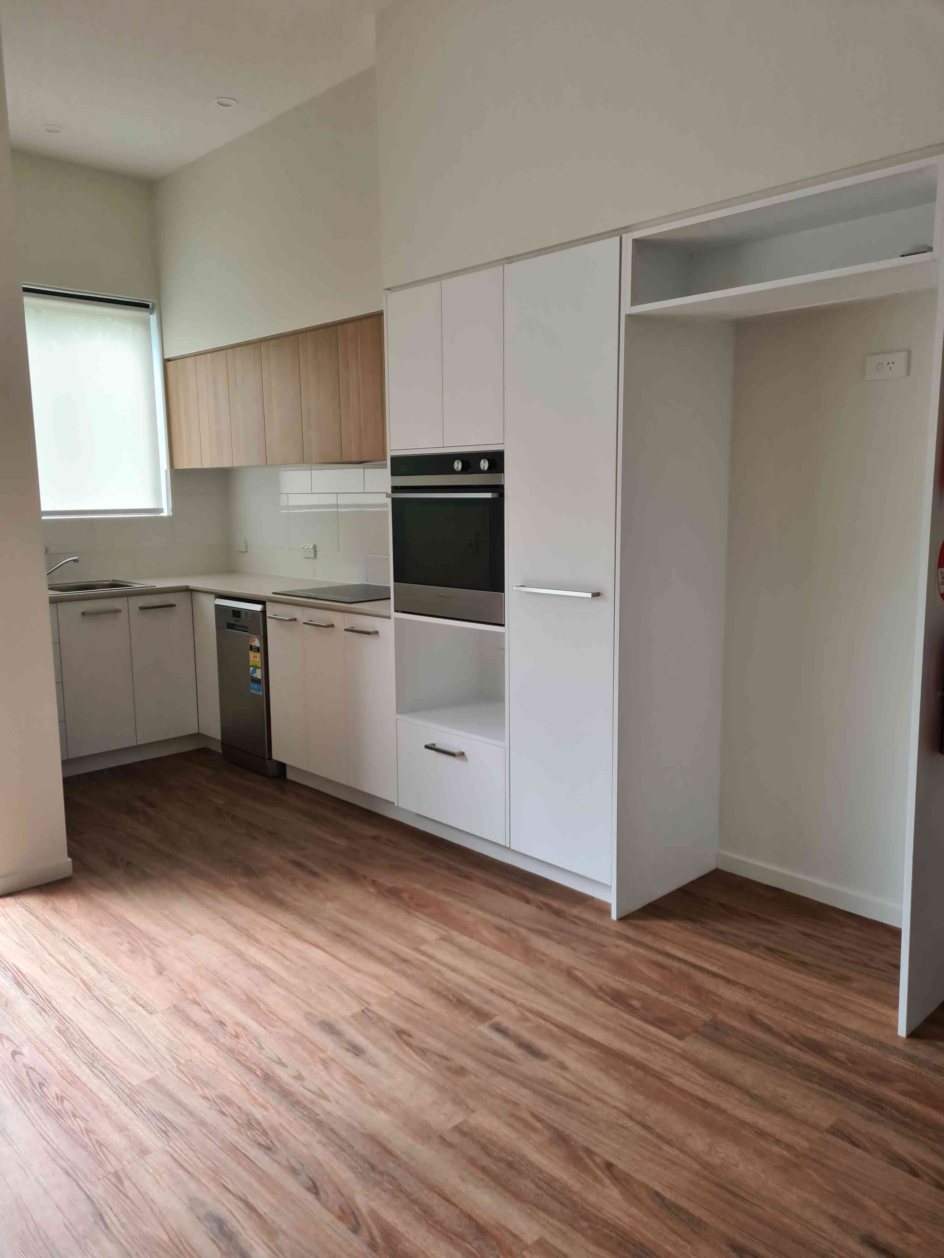 High Physical Support Apartments, Loganlea — Home image 10