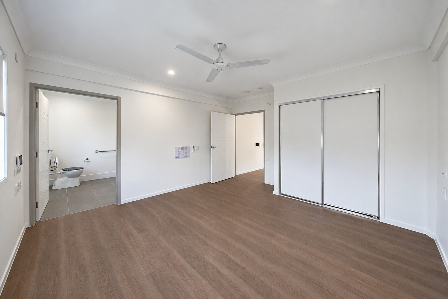 Thornlands, Bayside 3 Bedroom HPS SDA Home with OOA, 1:2 or 1:3, Appendix H