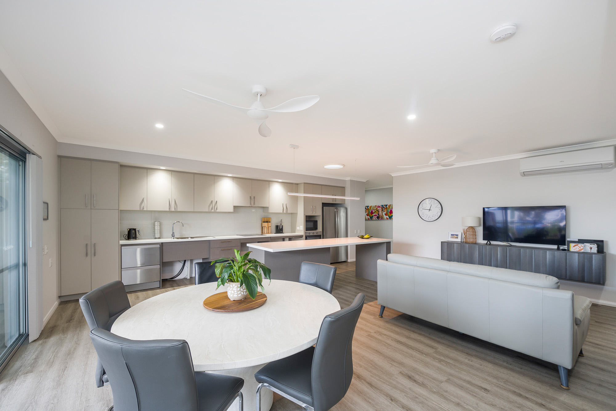 Greenwood SDA Home — Home image 4