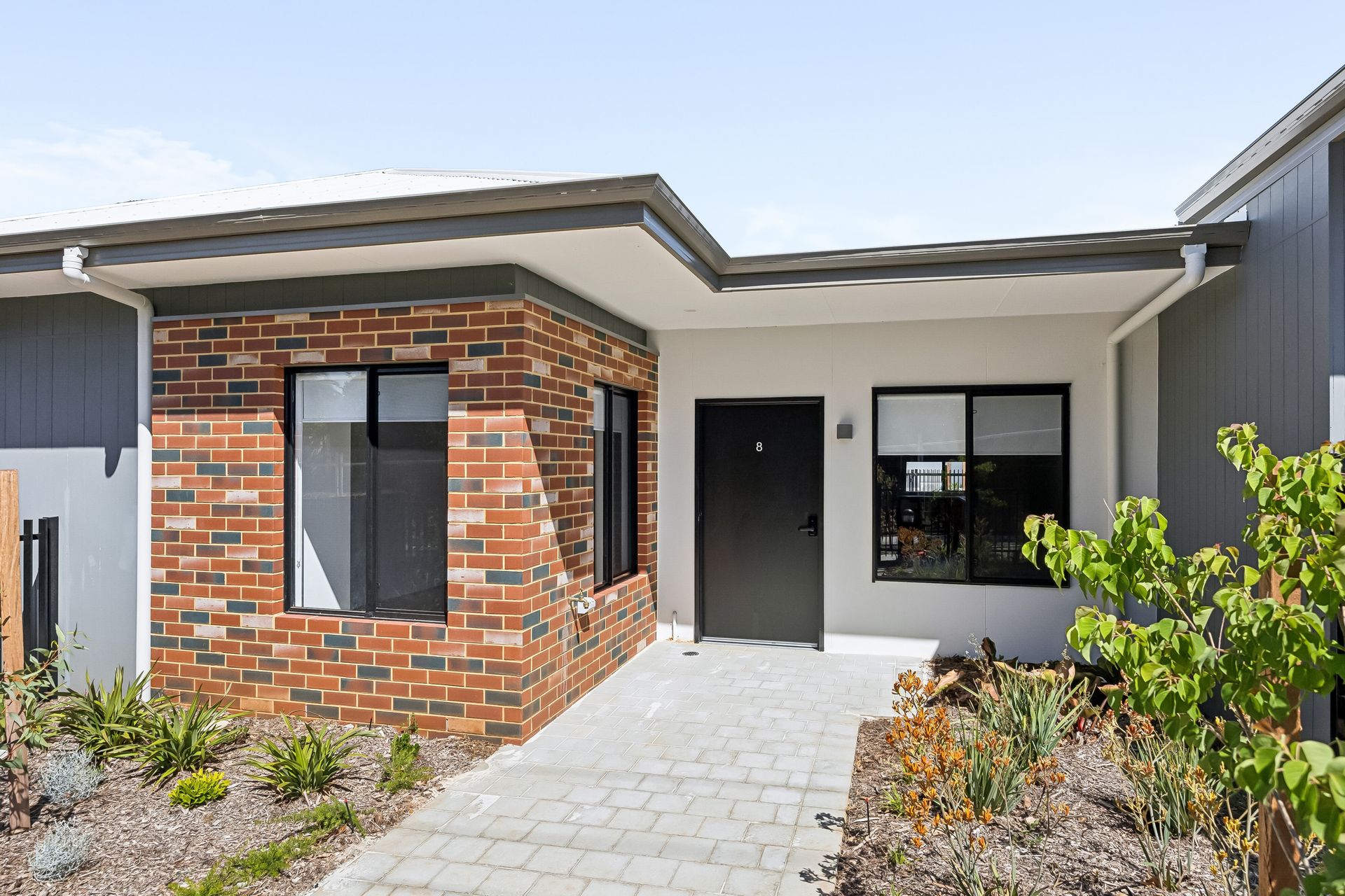 Station Gosnells — Home image 2