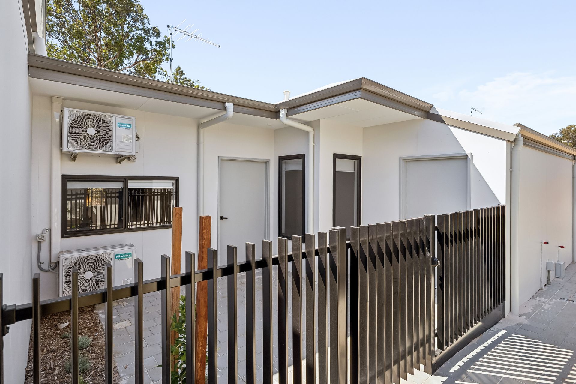 Station Gosnells — Home image 22