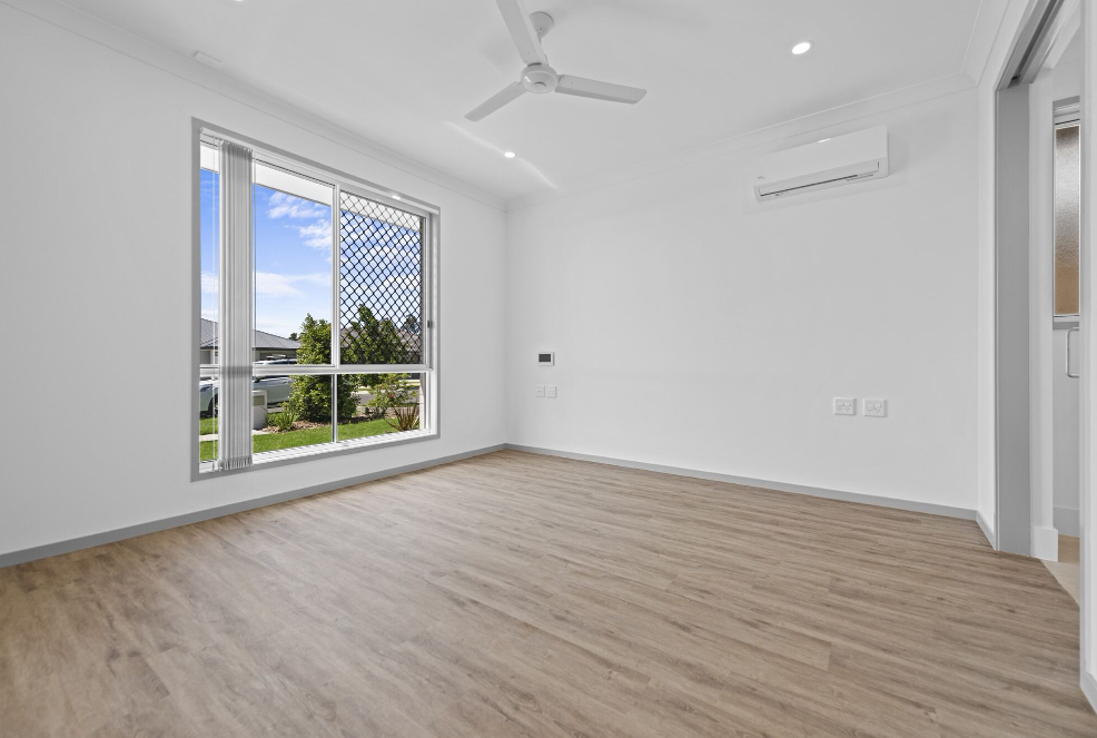 Escape to a Beautiful Home in Rosewood Where Peace and Independence Flourish — Home image 11