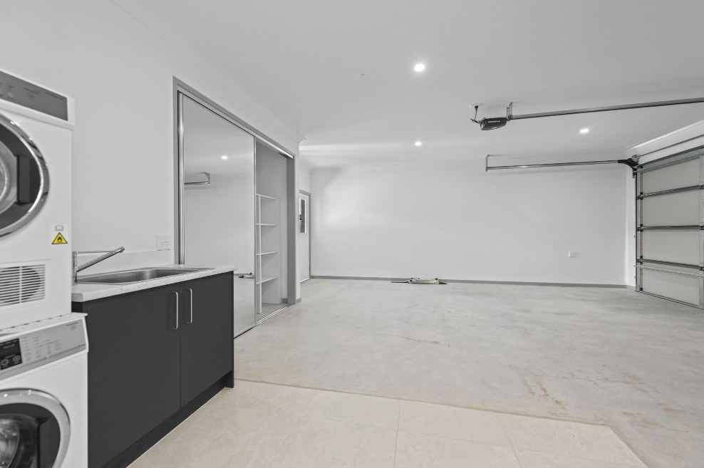 Escape to a Beautiful Home in Rosewood Where Peace and Independence Flourish — Home image 19