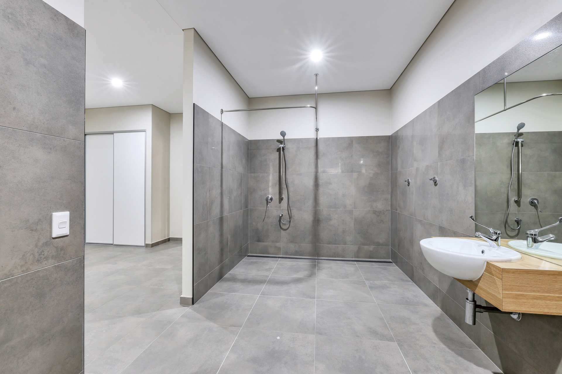 Your Peaceful Retreat: Discover Accessible Living in the Heart of Zuccoli — Home image 7