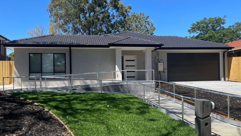 Modern, Purpose-Built HPS Home in Quiet Berwick Pocket in Berwick