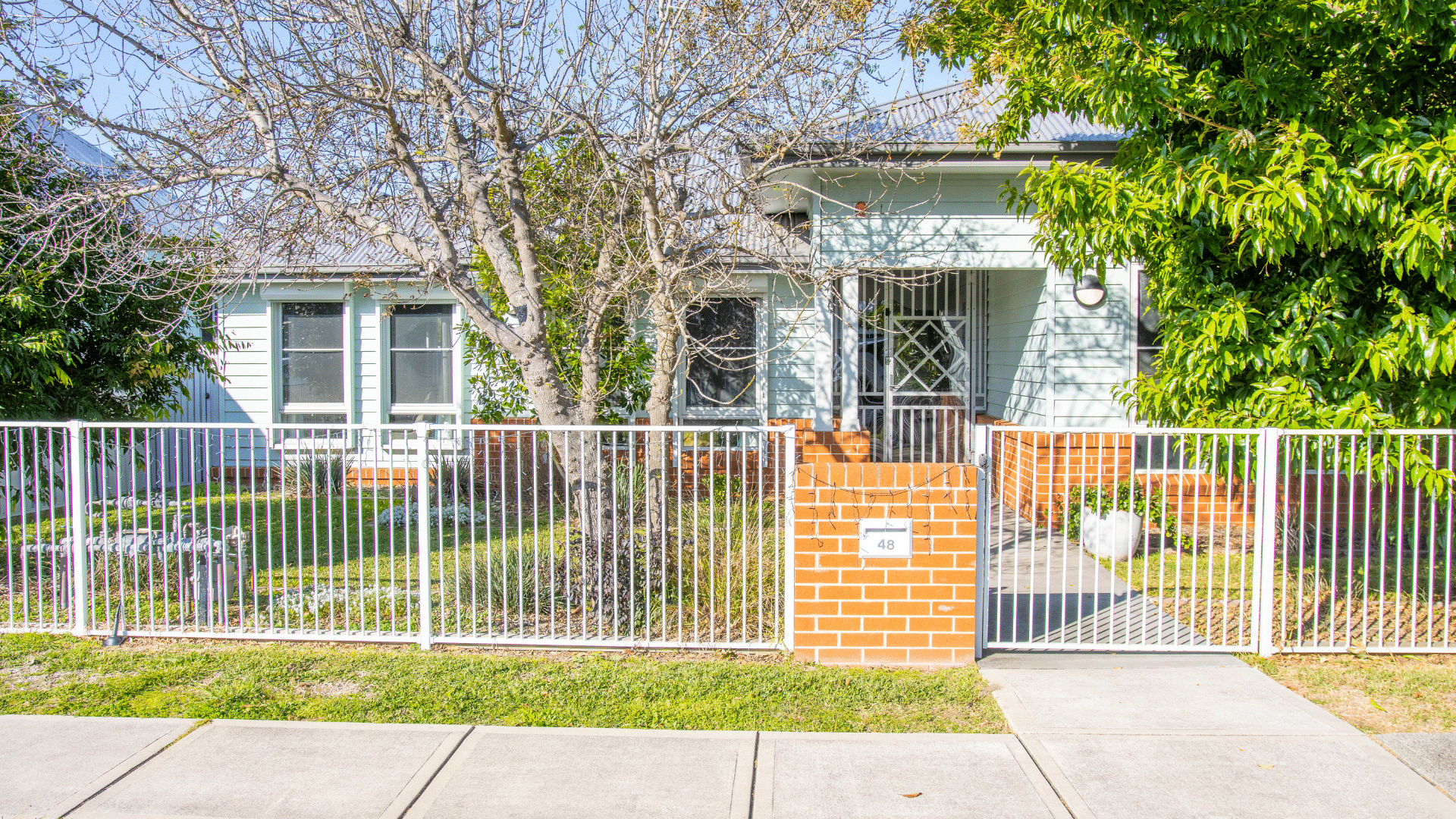 Stockton - modern, shared 3-bedroom male home — Home image 2