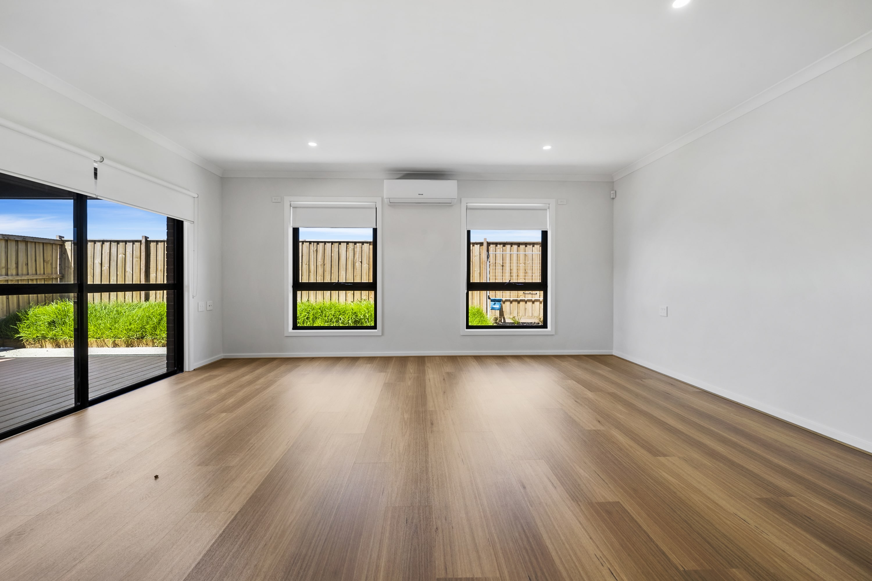 HPS SDA 2 BEDROOM HOUSE AVAILABLE IN Shell Close - CLYDE NORTH — Home image 4