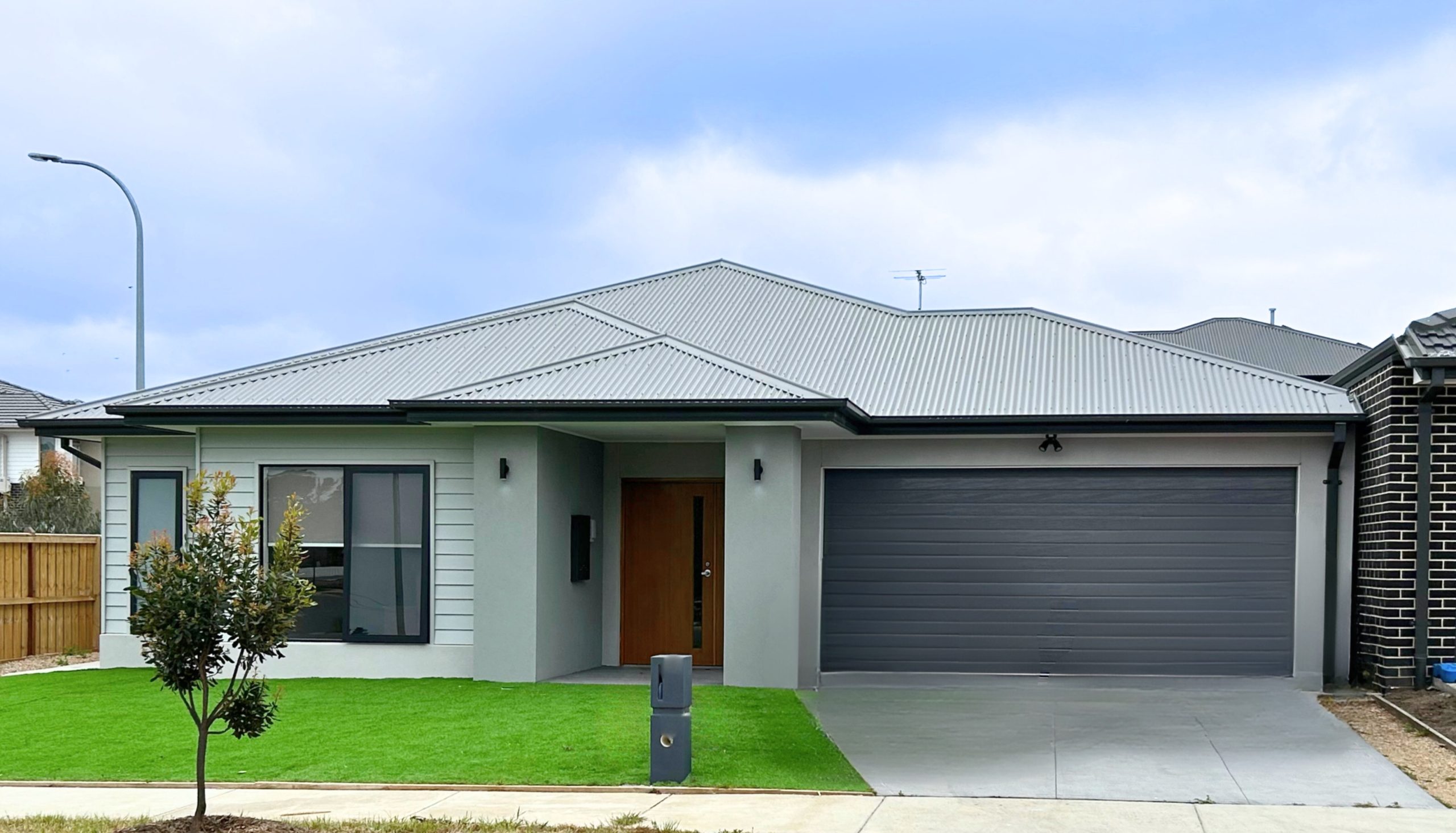 VOLERO- HPS W/Bariatric Features, Clyde, VIC in Clyde