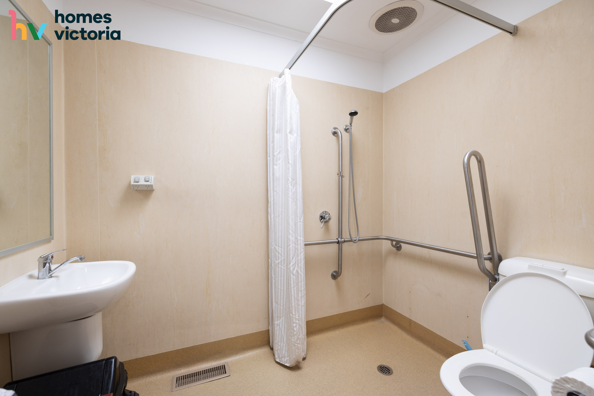 Cul-de-sac comfort in Greensborough — Home image 9