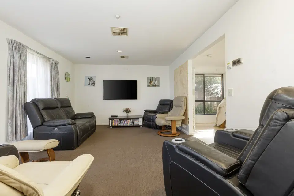 Delacombe, Ballarat: Improved Liveability, Basic house in Delacombe