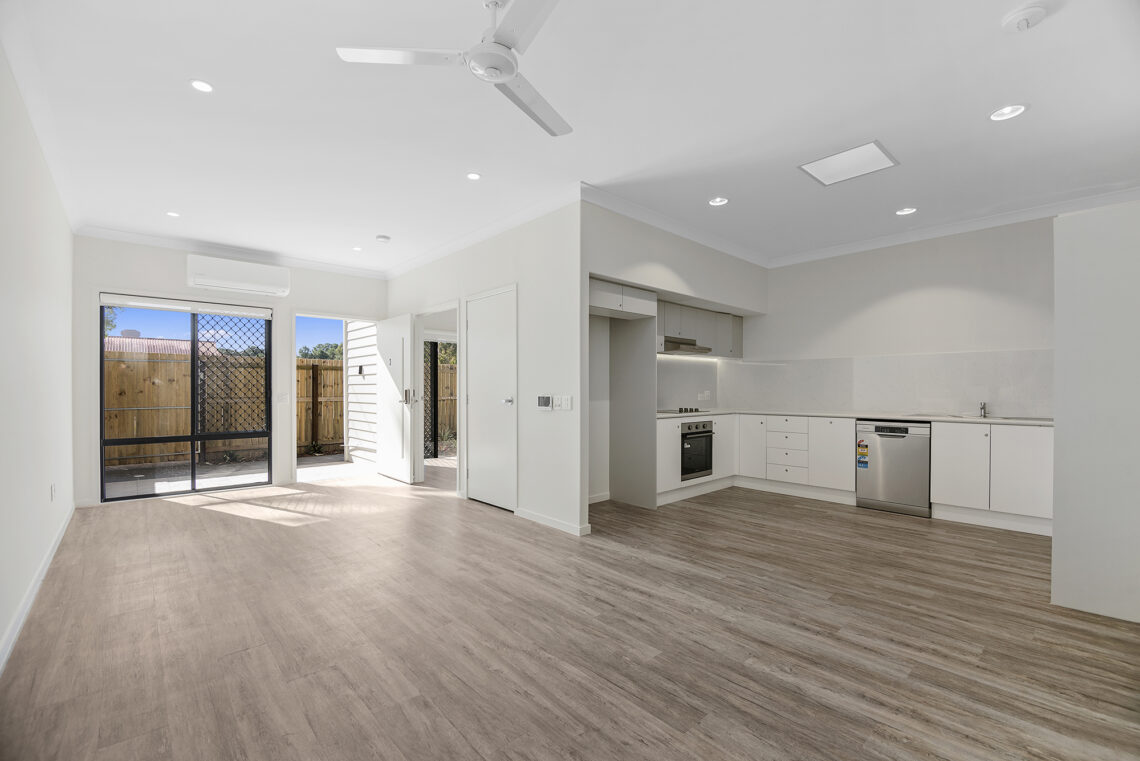 1-Bedroom + OOA Robust House – Separate living in West Brisbane — Home image 3