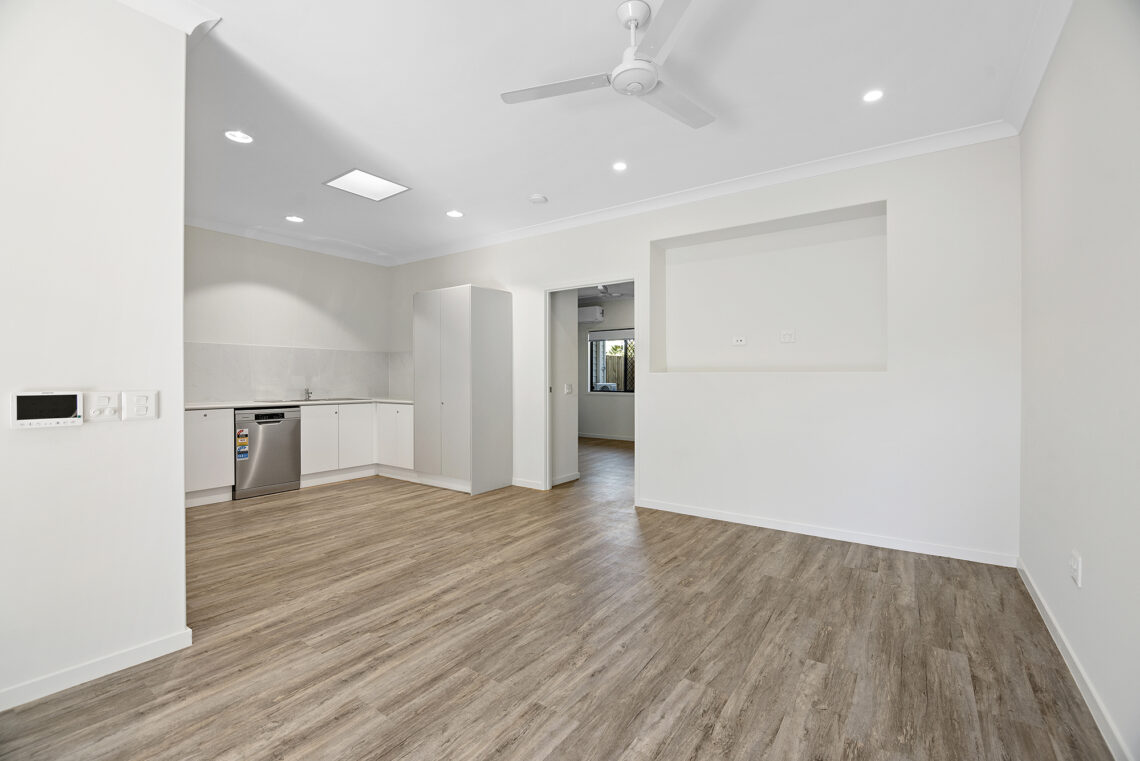 1-Bedroom + OOA Robust House – Separate living in West Brisbane — Home image 6