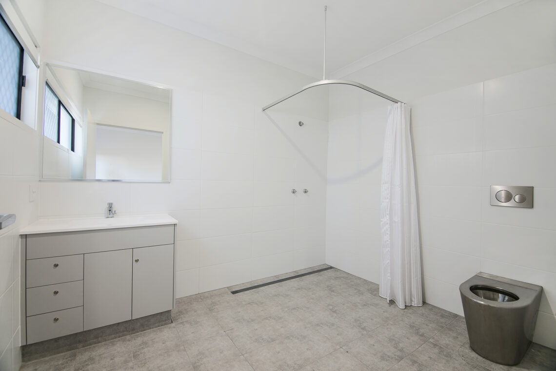 1-Bedroom + OOA Robust House – Separate living in West Brisbane — Home image 8