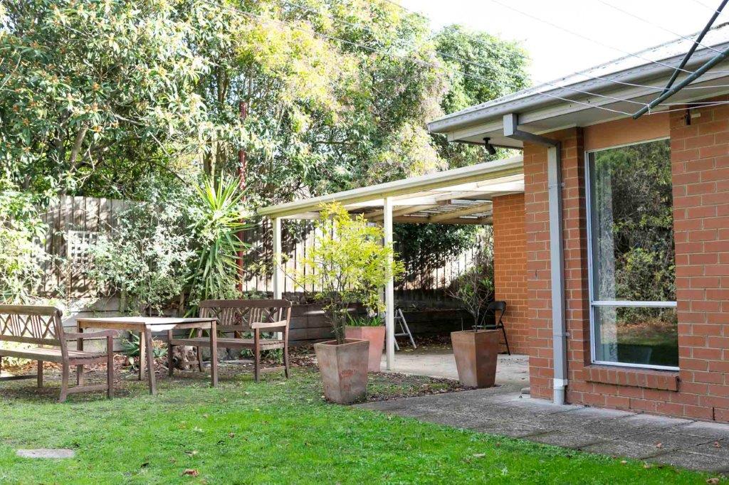Delightfully welcoming home in Ringwood — Home image 2