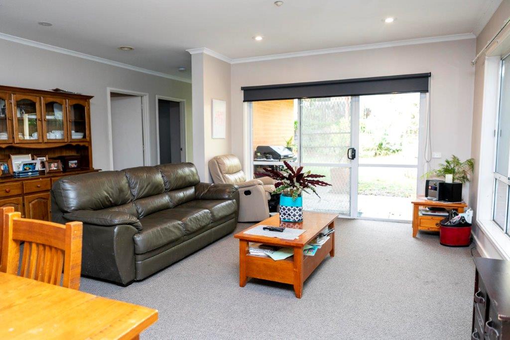 Delightfully welcoming home in Ringwood — Home image 7