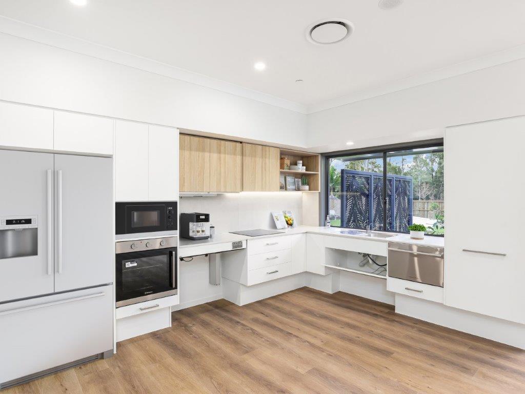 BRAND NEW WITH BBQ ENTERTAINING AREA — Home image 3