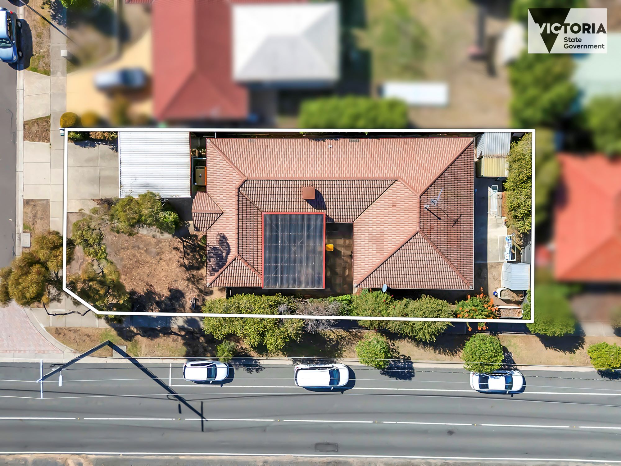 Grab this living in Sunbury which packs in a lot of history and attractions. — Home image 11