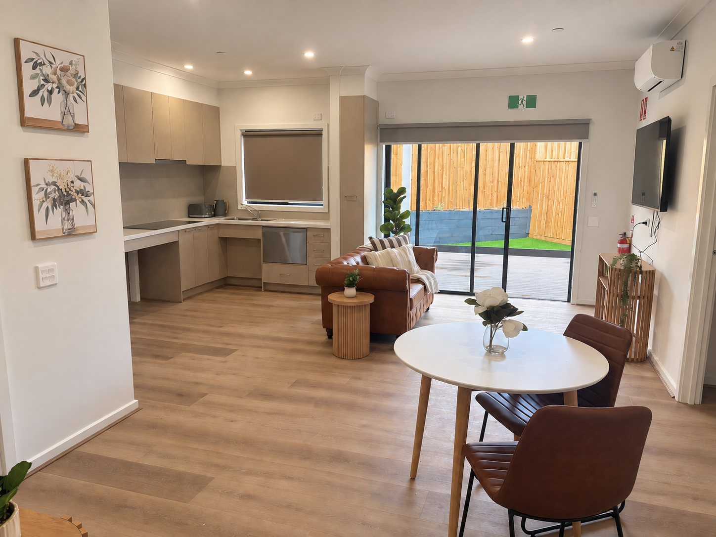 ISAAC EDEY, Hampton Park, VIC - HPS VILLA in Hampton Park