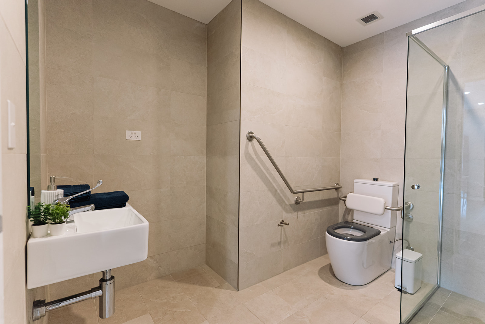 Marrickville (SIL) – Studio & 1-Bedroom Apartments — Home image 6